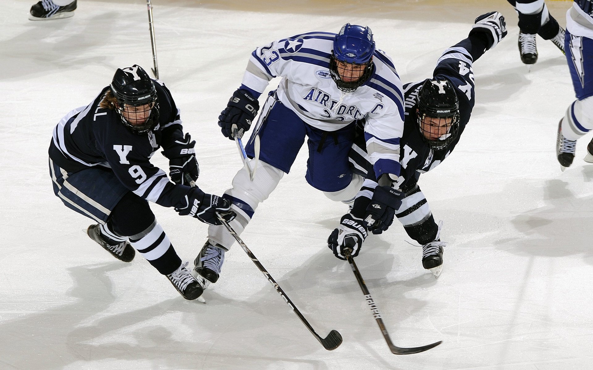 电竞内容全产业链布局:从赛事、直播到文化衍生品的多元拓展,何为电竞产业